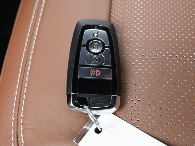 Used 2024 Ford Bronco Heritage Edition image 24