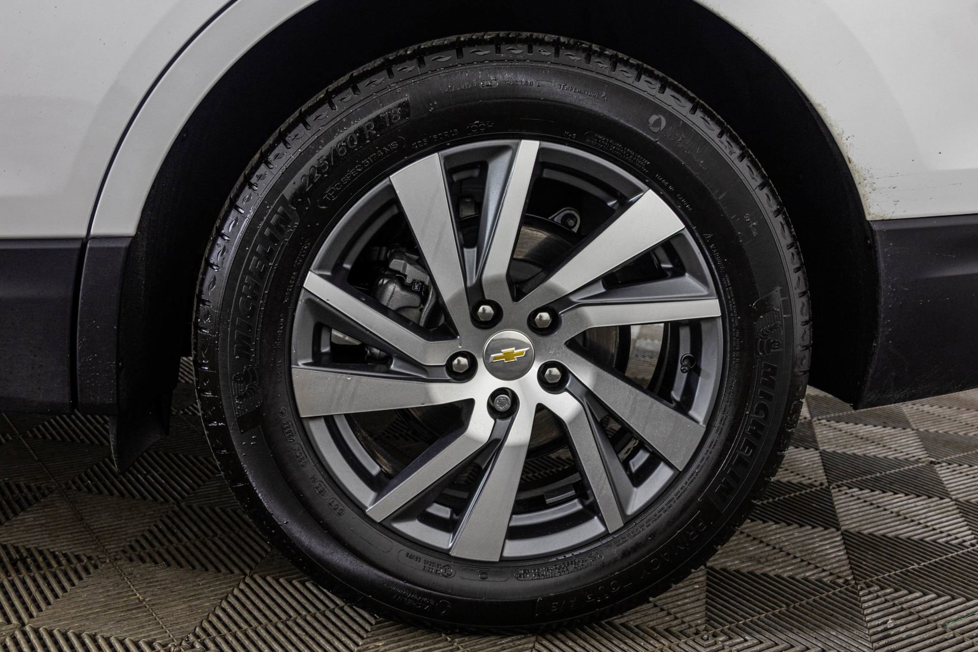 Used 2024 Chevrolet Equinox Premier image 56