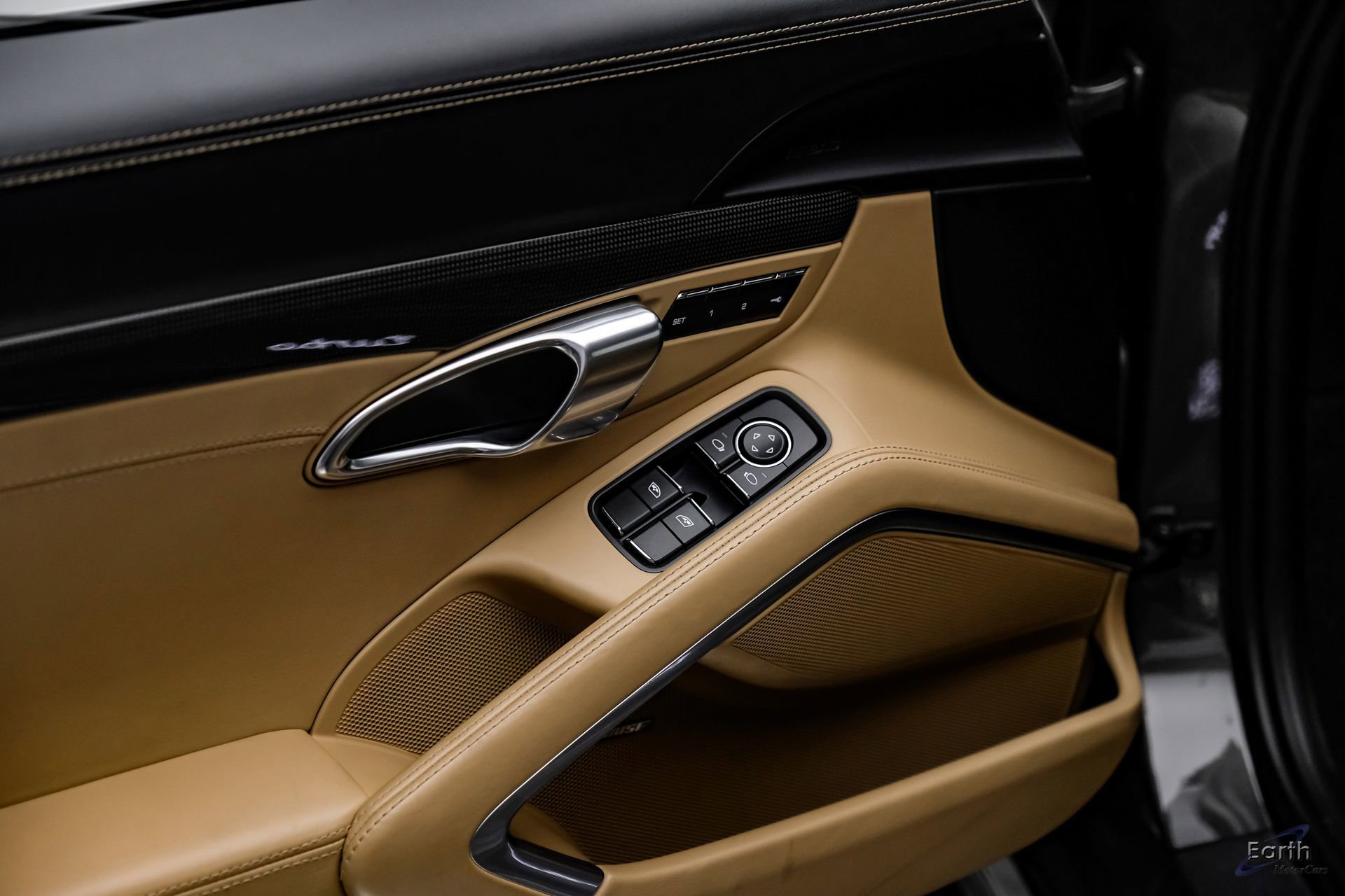 Used 2017 Porsche 911 Turbo image 87