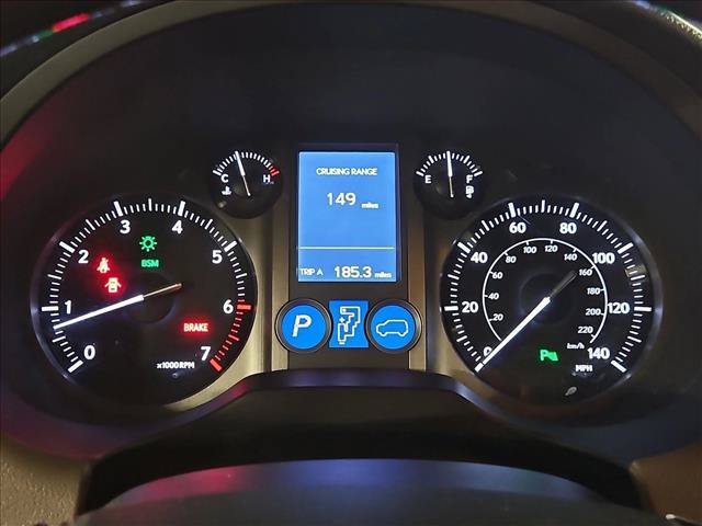 Used 2017 Lexus GX 460 AWD/4WD image 10
