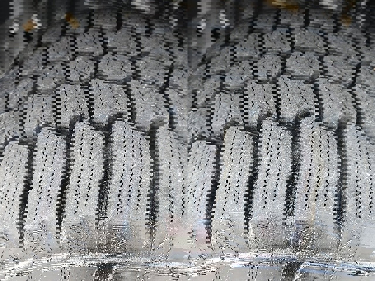 Used 2018 Ford F150 Lariat w/ Equipment Group 501A Mid image 12