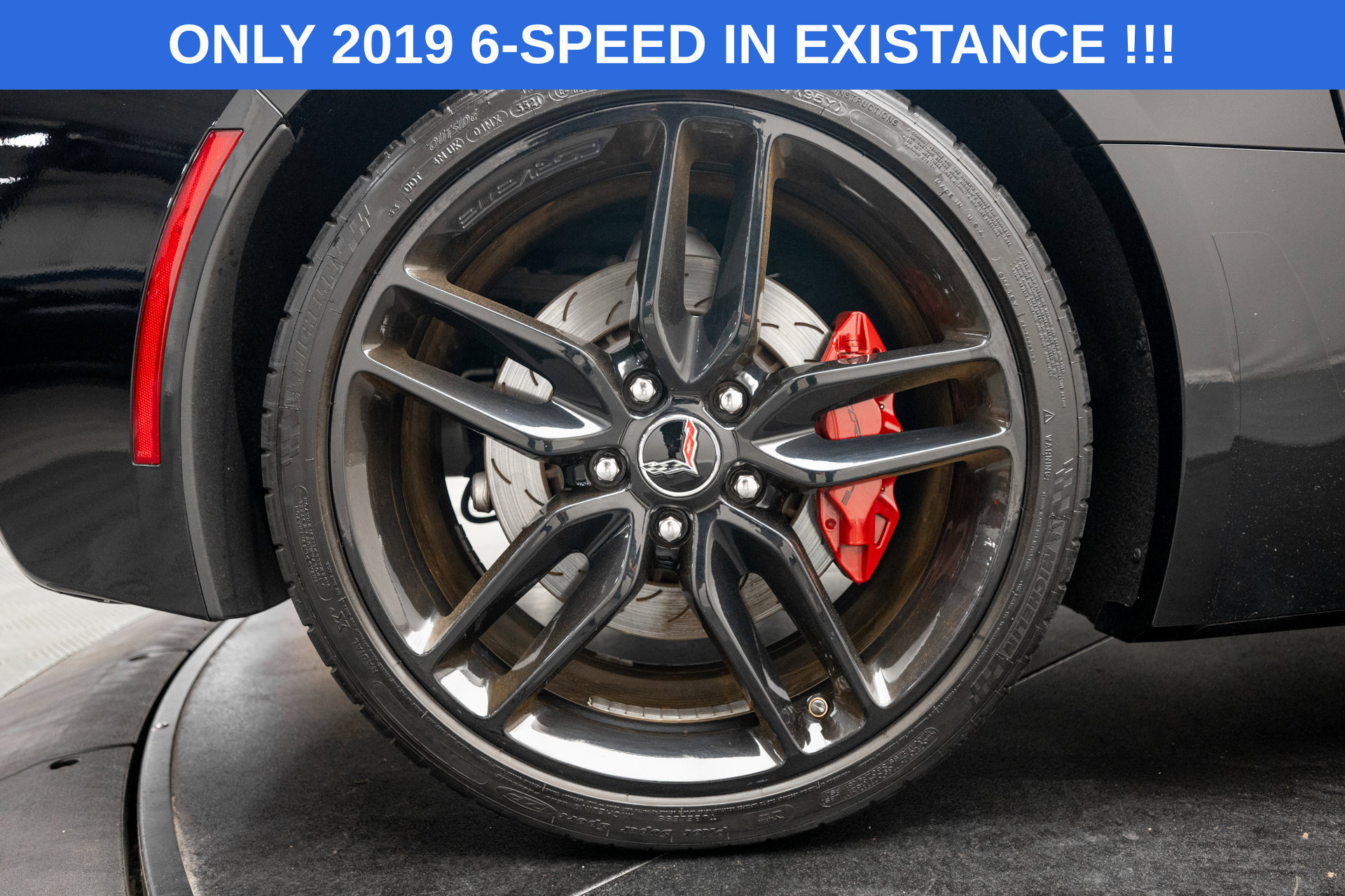 Used 2019 Chevrolet Corvette Stingray Convertible RWD image 32