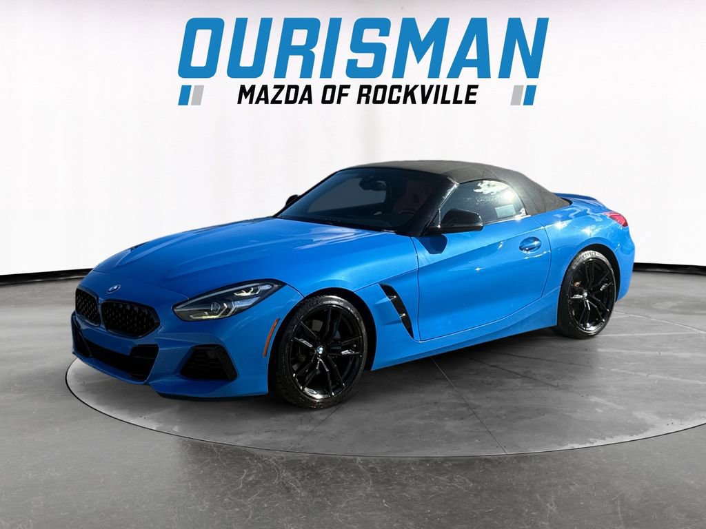 Used 2022 BMW Z4 sDrive30i w/ M Sport Package image 2