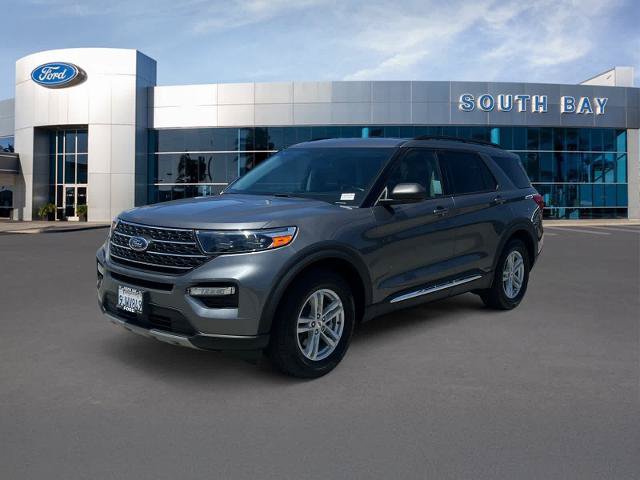 Certified 2023 Ford Explorer XLT w/ Equipment Group 202A