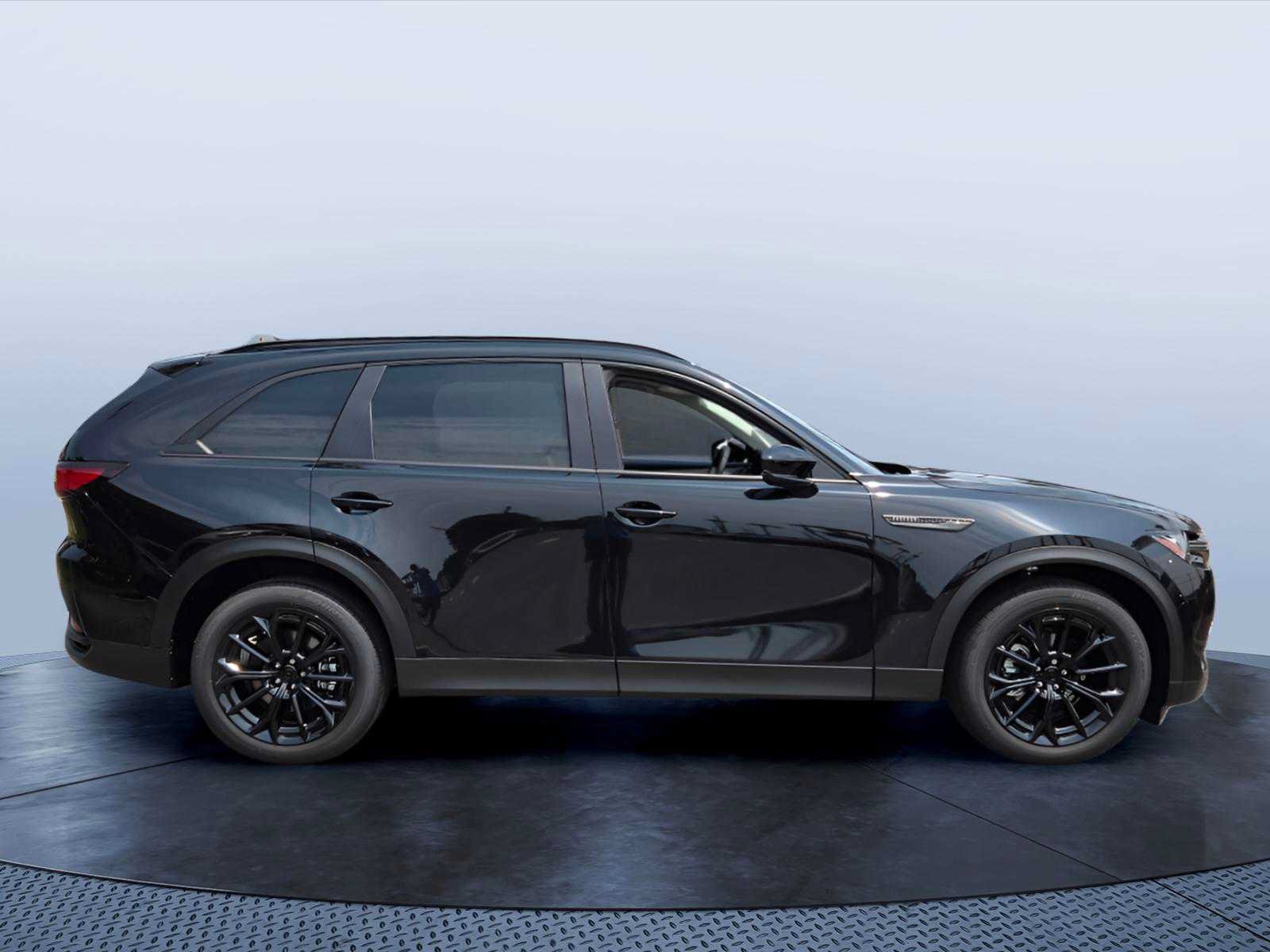 New 2026 MAZDA CX-70 3.3 Turbo w/ Preferred Package AWD/4WD image 2