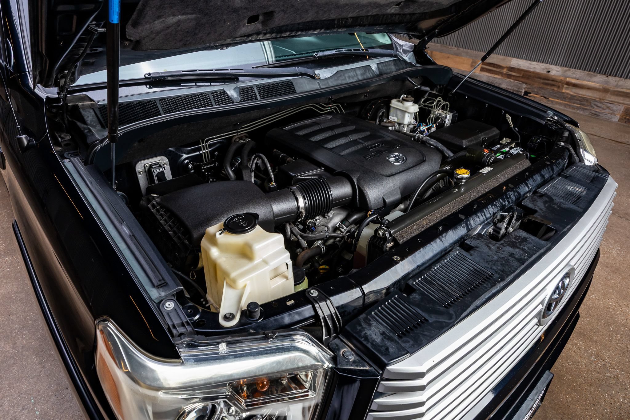 Used 2015 Toyota Tundra Platinum AWD/4WD image 41
