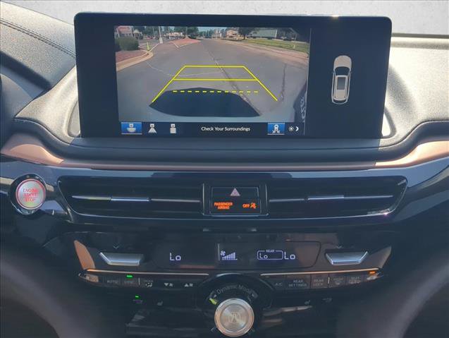Used 2025 Acura MDX w/ Technology Package FWD image 19
