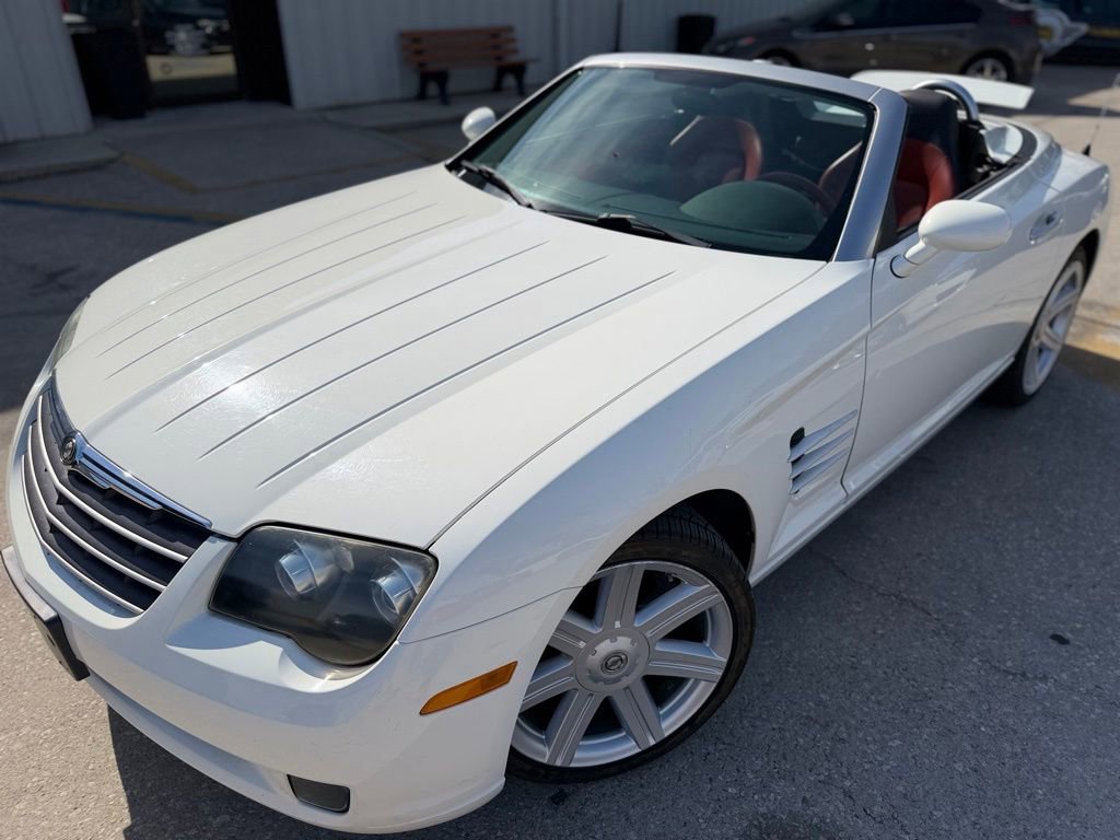 Used 2006 Chrysler Crossfire Limited RWD image 9
