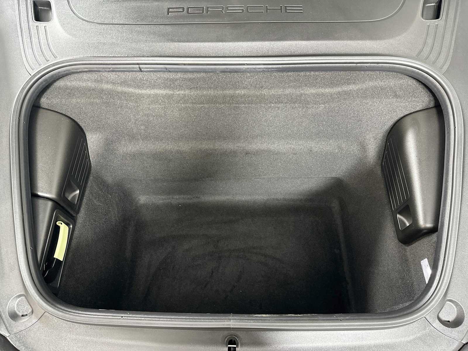 Certified 2019 Porsche 911 Carrera GTS RWD image 30