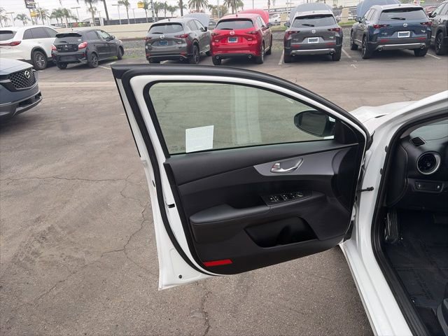 Used 2024 Kia Forte LXS image 19