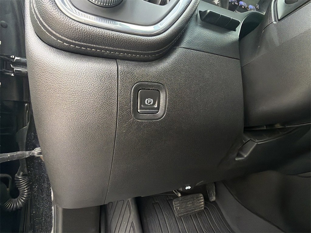 Used 2020 GMC Sierra 2500 Denali w/ Denali Ultimate Package image 37