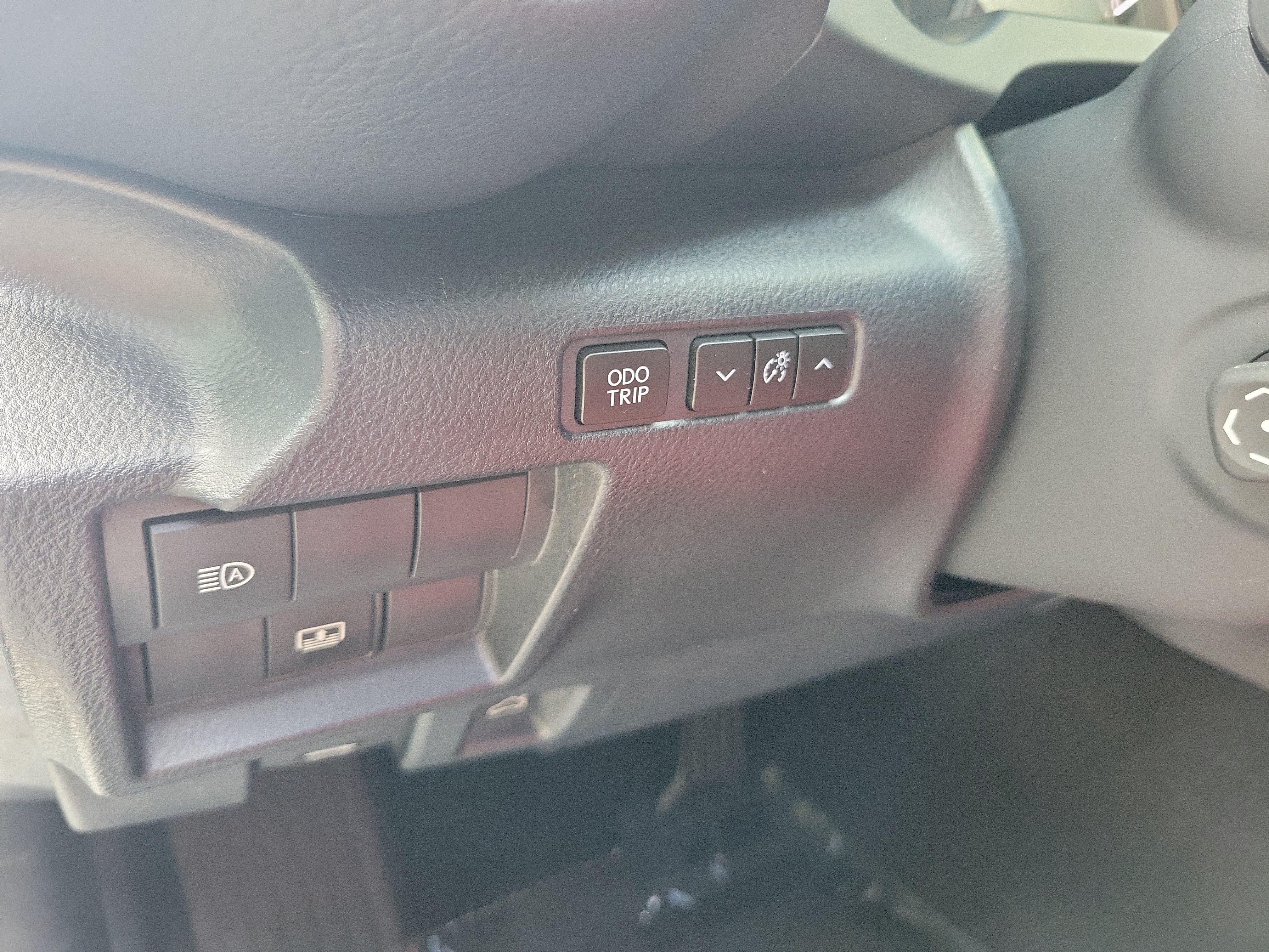 Used 2025 Lexus IS 300 w/ Premium Package RWD image 23