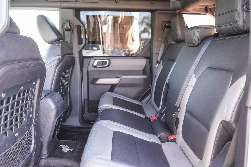 Used 2022 Ford Bronco Black Diamond AWD/4WD image 22