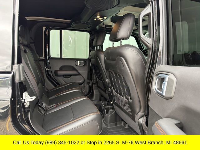 Used 2023 Jeep Gladiator Mojave w/ Cold Weather Group image 38