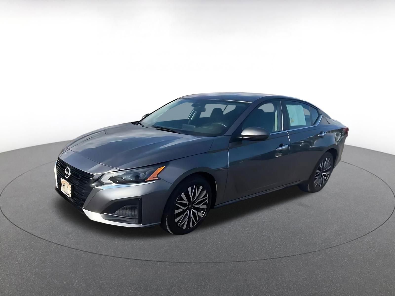 Used 2023 Nissan Altima 2.5 SV FWD image 8