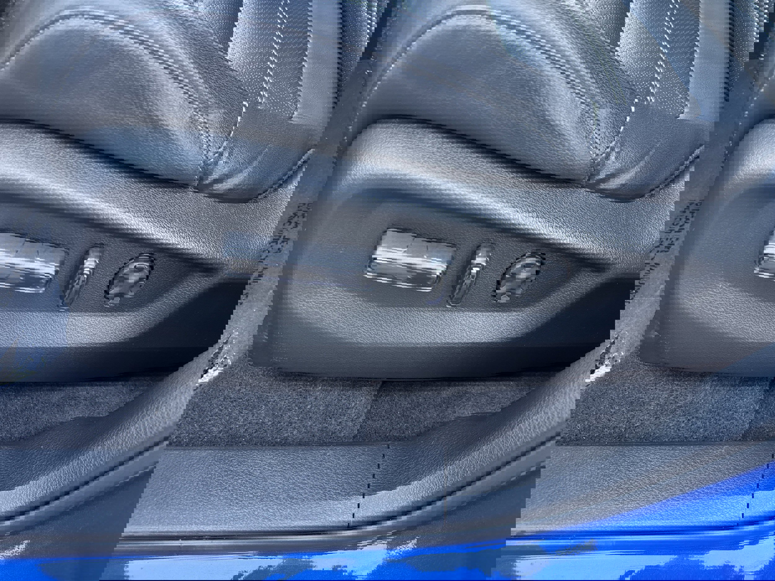 Used 2021 Honda CR-V EX-L image 6