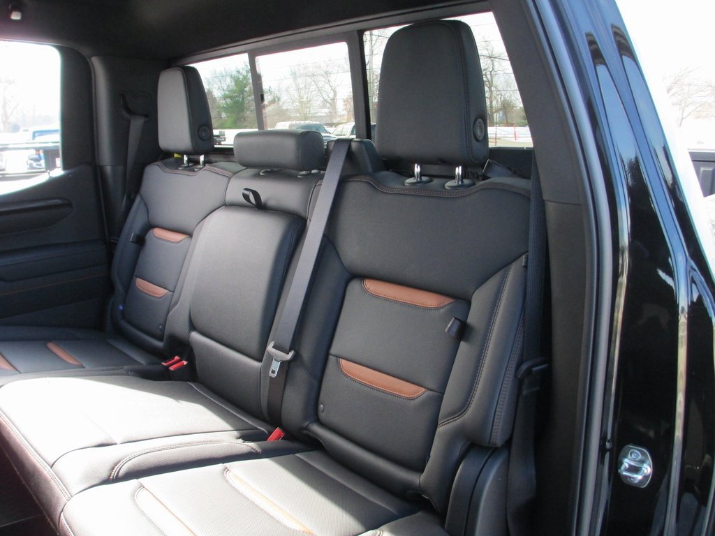 New 2026 GMC Sierra 1500 AT4 w/ AT4 Premium Package image 13