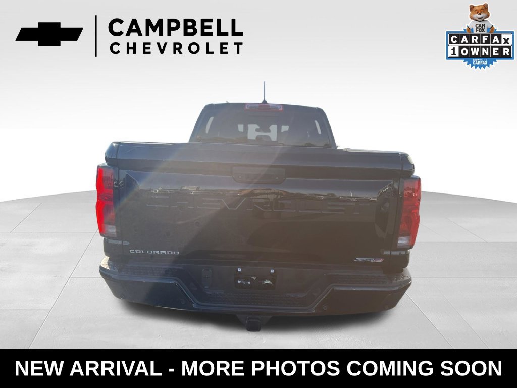 Used 2024 Chevrolet Colorado ZR2 w/ Technology Package AWD/4WD image 4