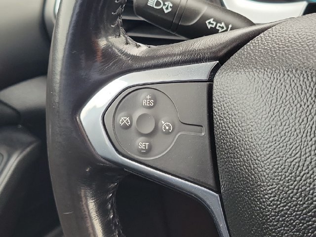 Used 2019 Chevrolet Traverse LT FWD image 11