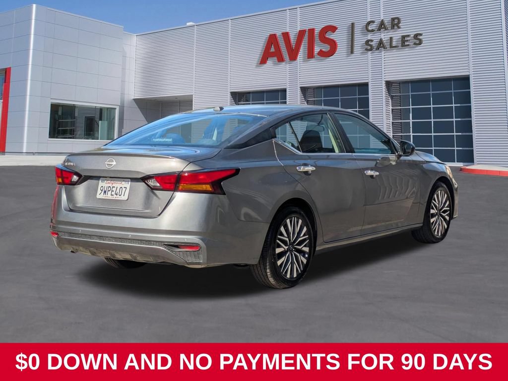 Used 2025 Nissan Altima 2.5 SV FWD image 6