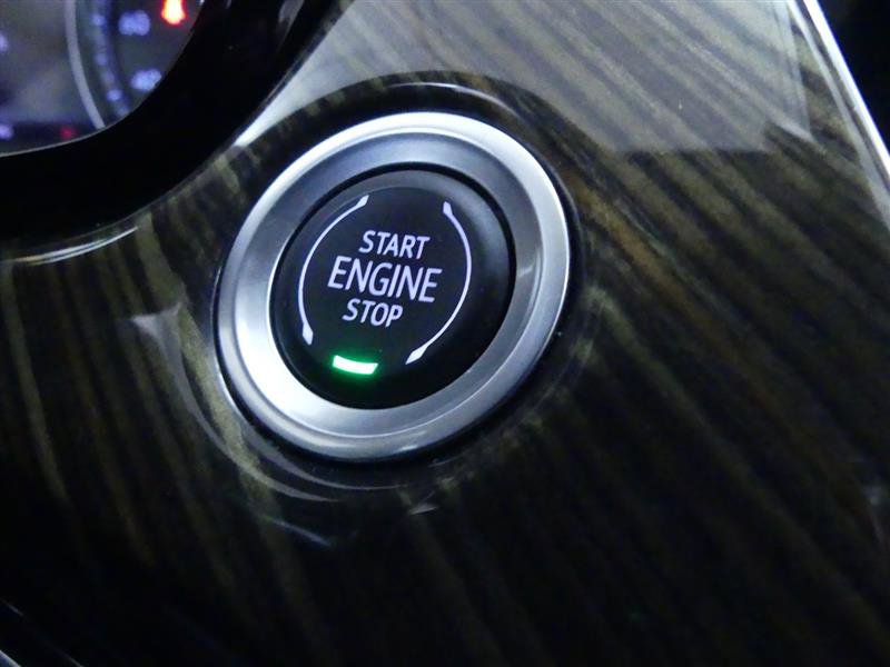 Used 2022 Cadillac XT6 Sport w/ Platinum Package image 19