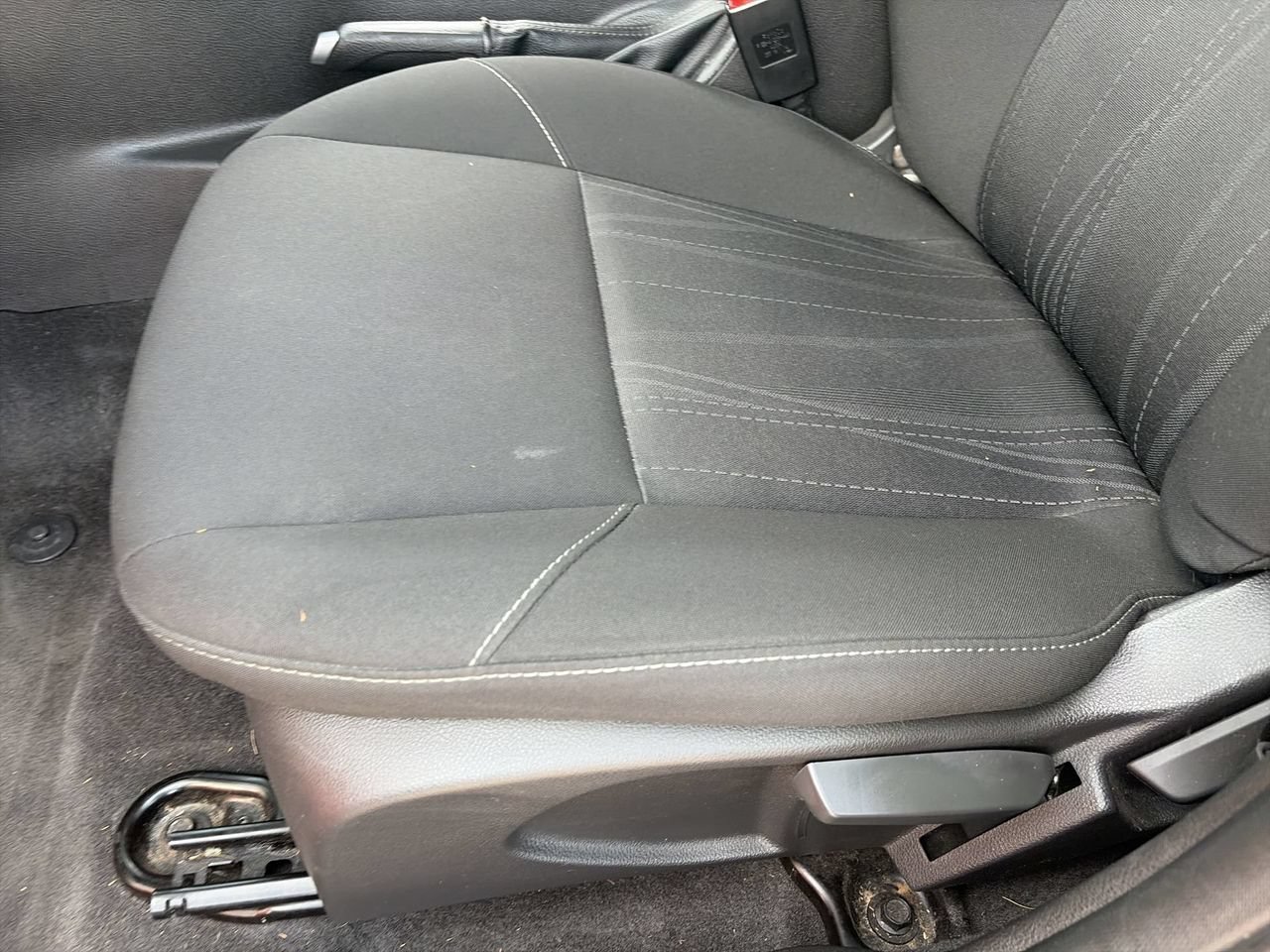 Used 2018 Ford Focus SEL FWD image 19