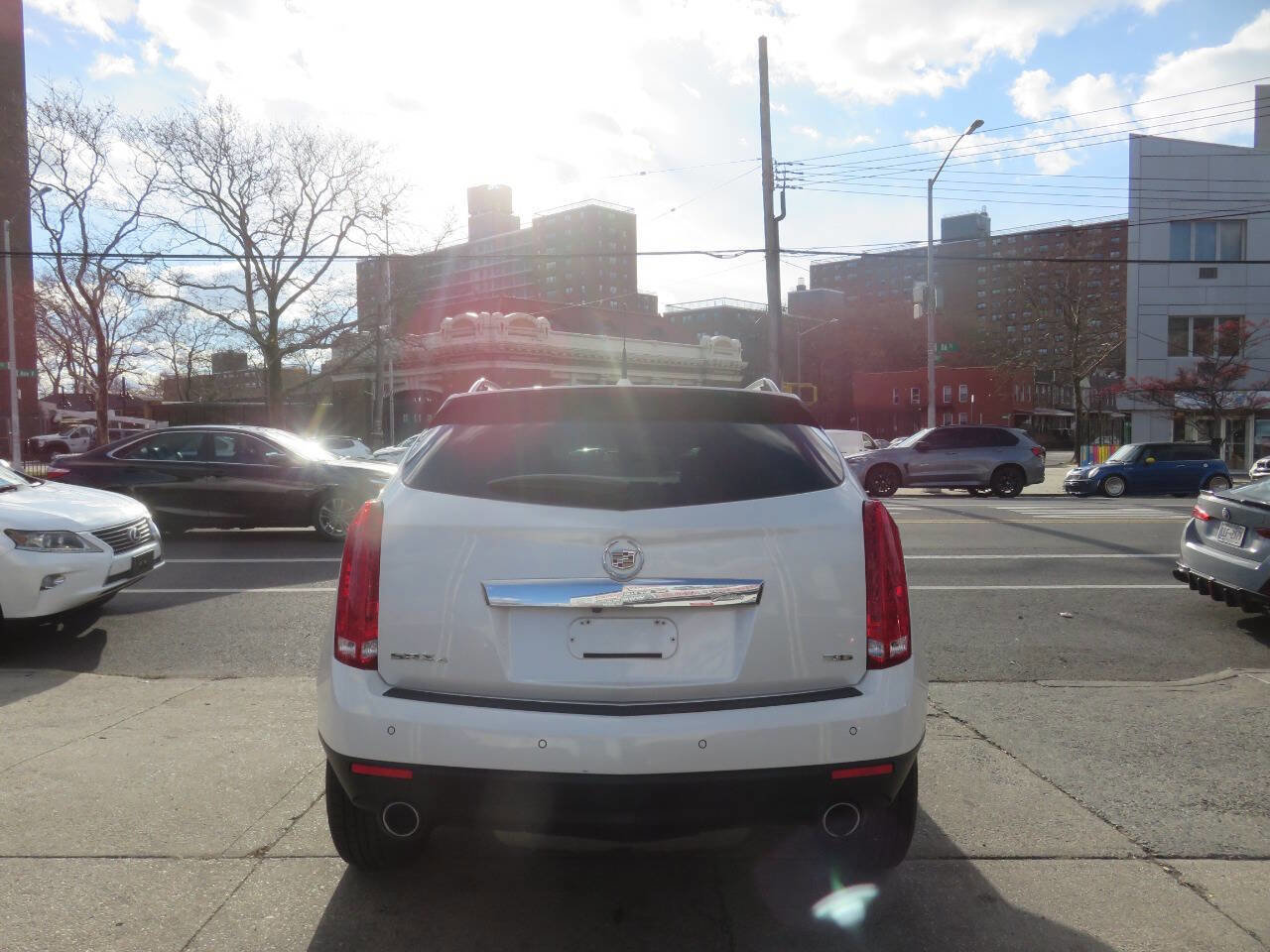 Used 2013 Cadillac SRX Luxury image 7