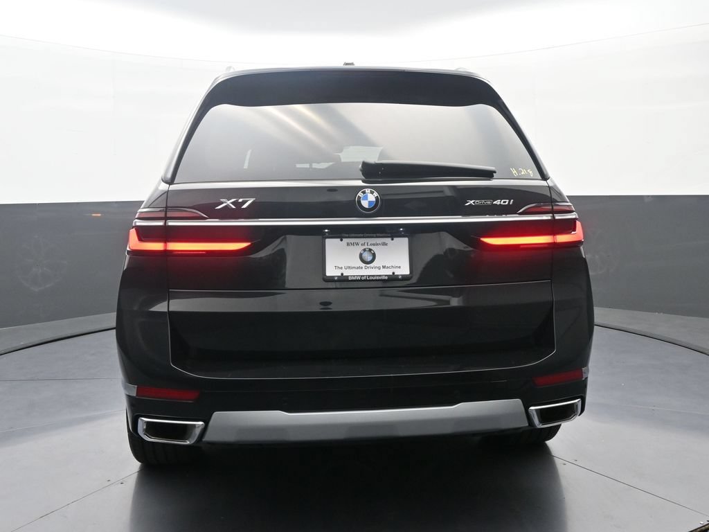 New 2026 BMW X7 xDrive40i w/ Executive Package AWD/4WD image 6