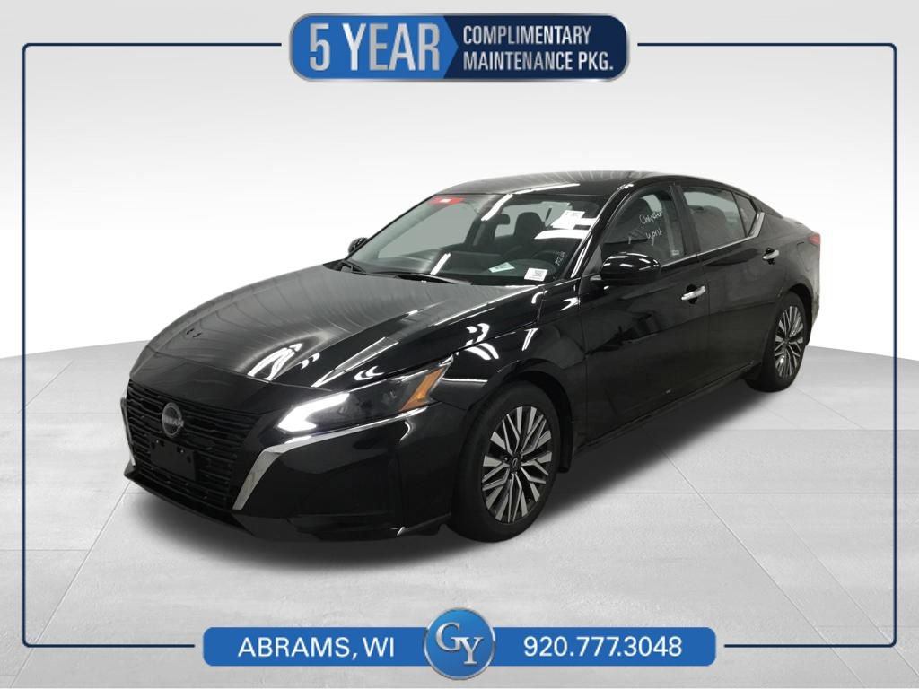 Used 2024 Nissan Altima 2.5 SV w/ SV Premium Package