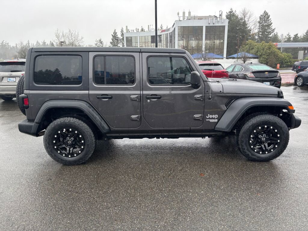 Used 2018 Jeep Wrangler Unlimited Sport S image 4