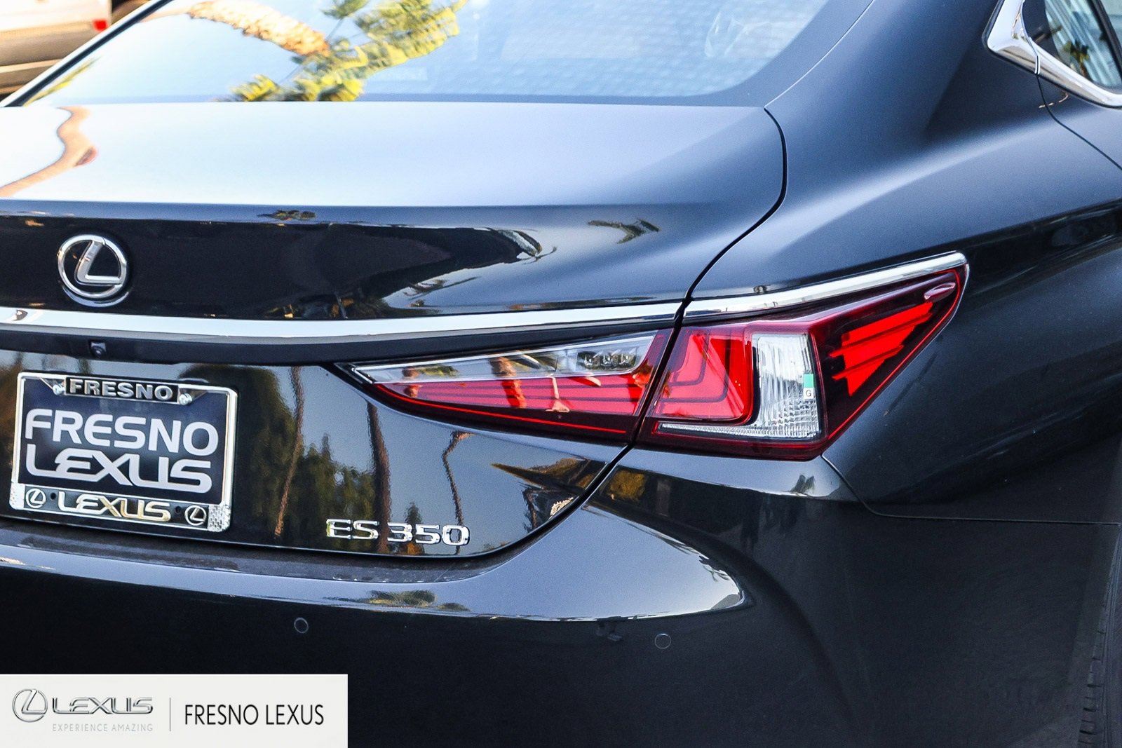 New 2025 Lexus ES 350 w/ Premium Package image 7