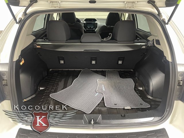 Used 2023 Subaru Crosstrek 2.0i Premium image 24