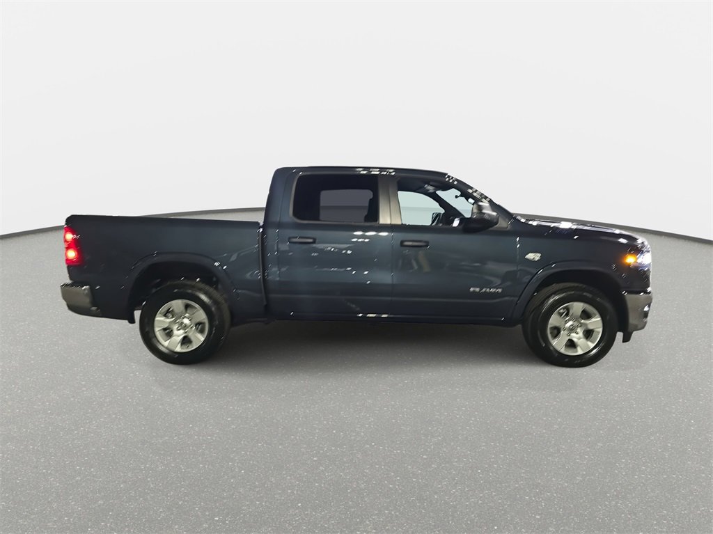 New 2026 RAM 1500 4x4 Crew Cab image 4