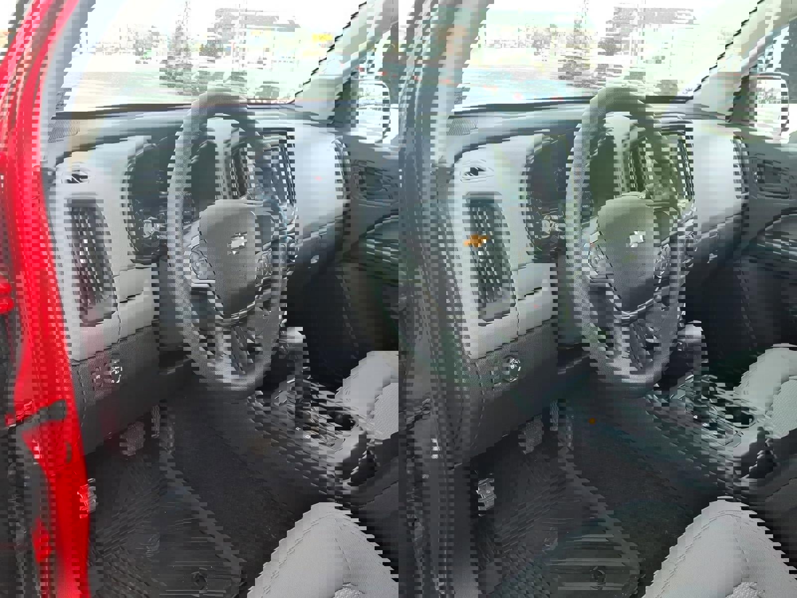 Used 2018 Chevrolet Colorado W/T w/ WT Convenience Package image 4