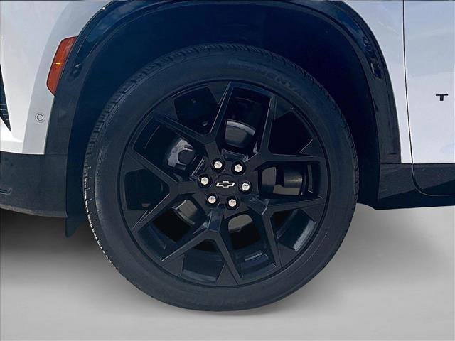 Certified 2024 Chevrolet Traverse RS image 10