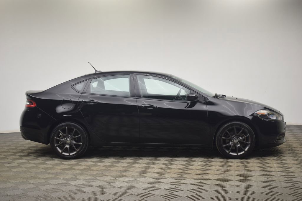 Used 2015 Dodge Dart SXT image 11