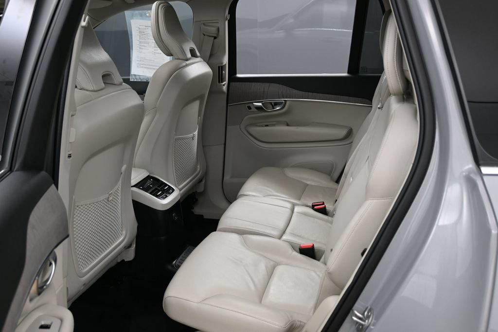 Used 2024 Volvo XC90 T8 Plus AWD/4WD image 35