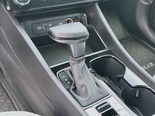 New 2026 Hyundai Santa Cruz SEL FWD image 16