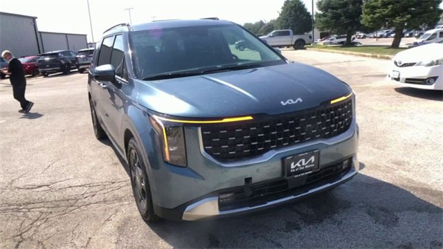 New 2026 Kia Carnival SX image 5