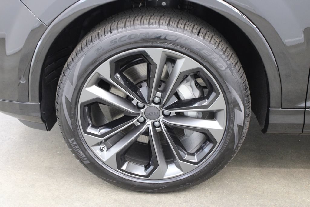 New 2026 Audi Q7 Premium Plus AWD/4WD image 30