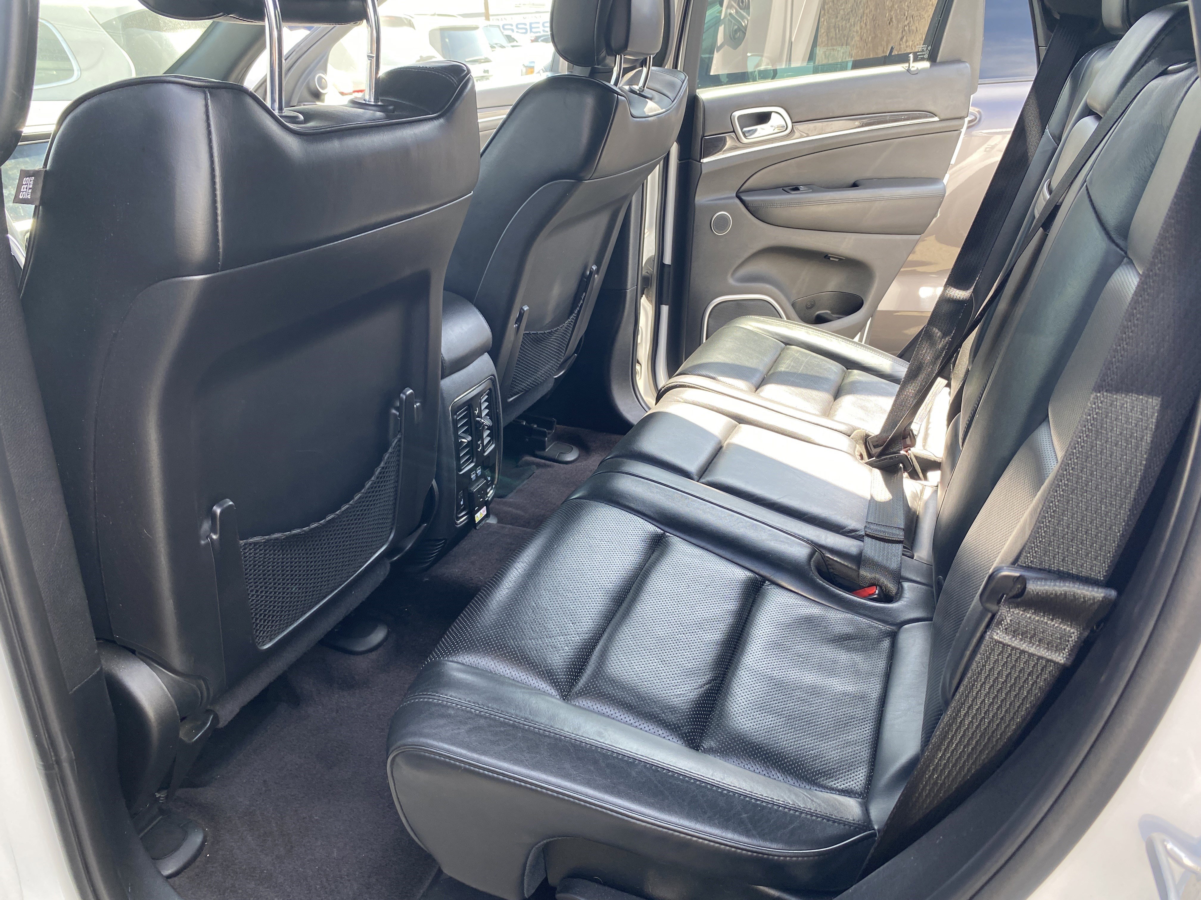 Used 2016 Jeep Grand Cherokee High Altitude image 12