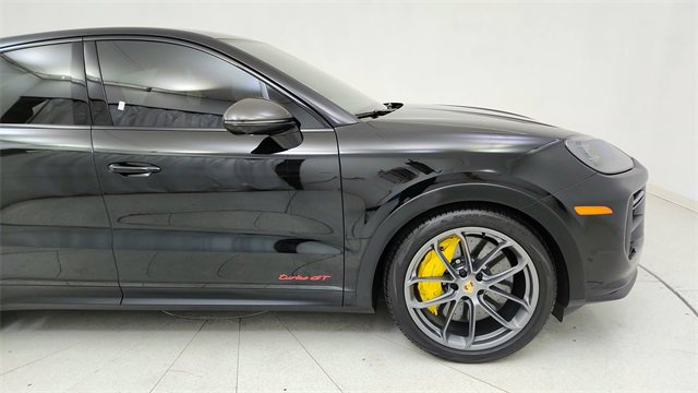 Used 2024 Porsche Cayenne Turbo GT image 7