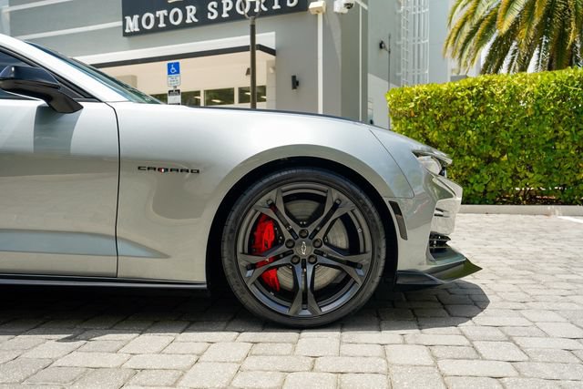Used 2023 Chevrolet Camaro SS RWD image 34