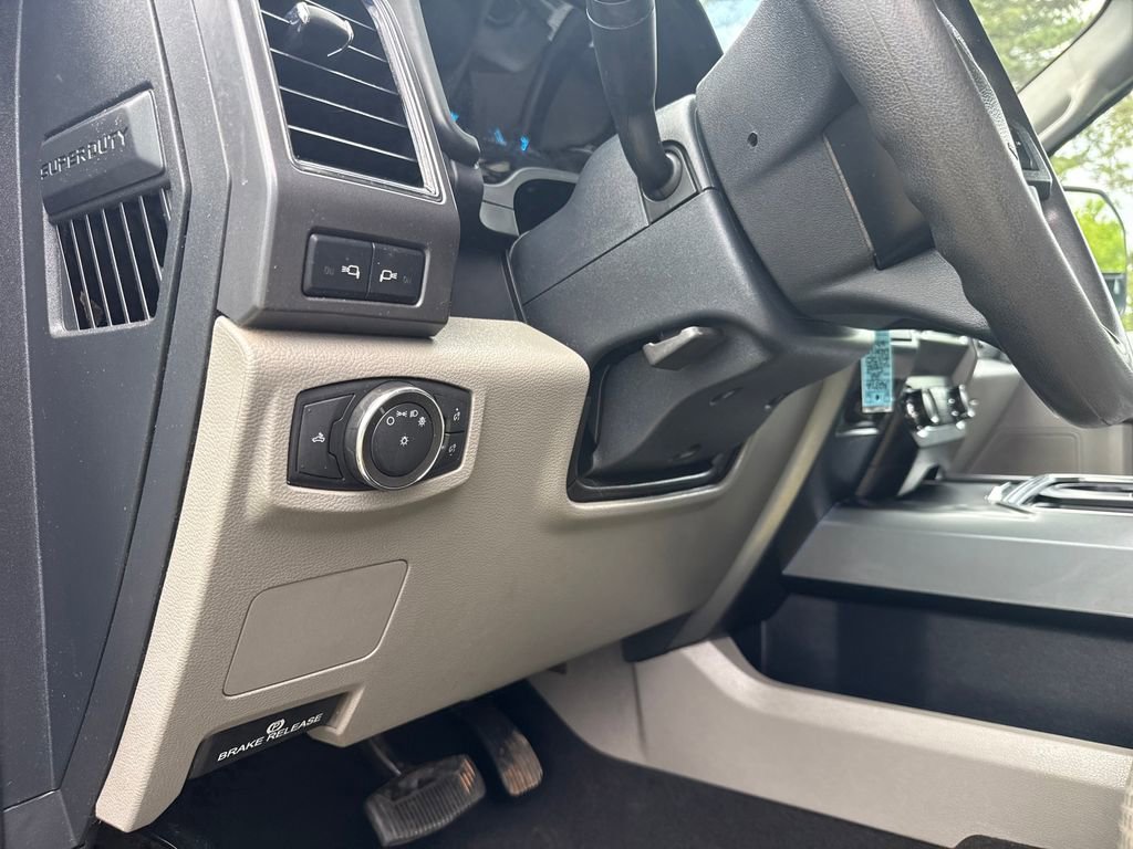 Used 2022 Ford F350 XLT image 16