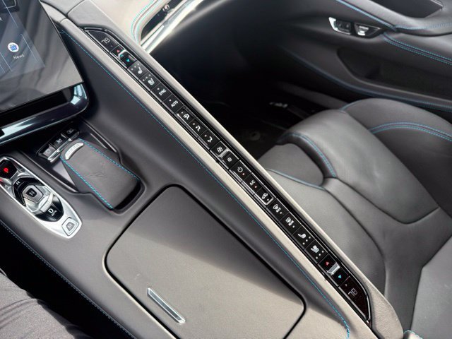 Used 2025 Chevrolet Corvette E-Ray AWD/4WD image 28