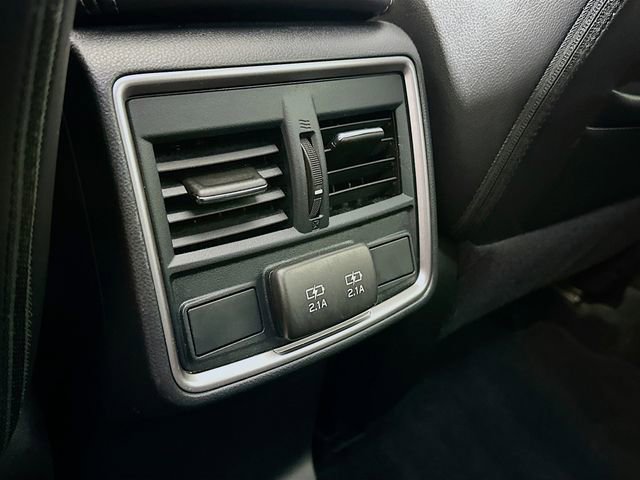 Certified 2023 Subaru Forester Limited image 30