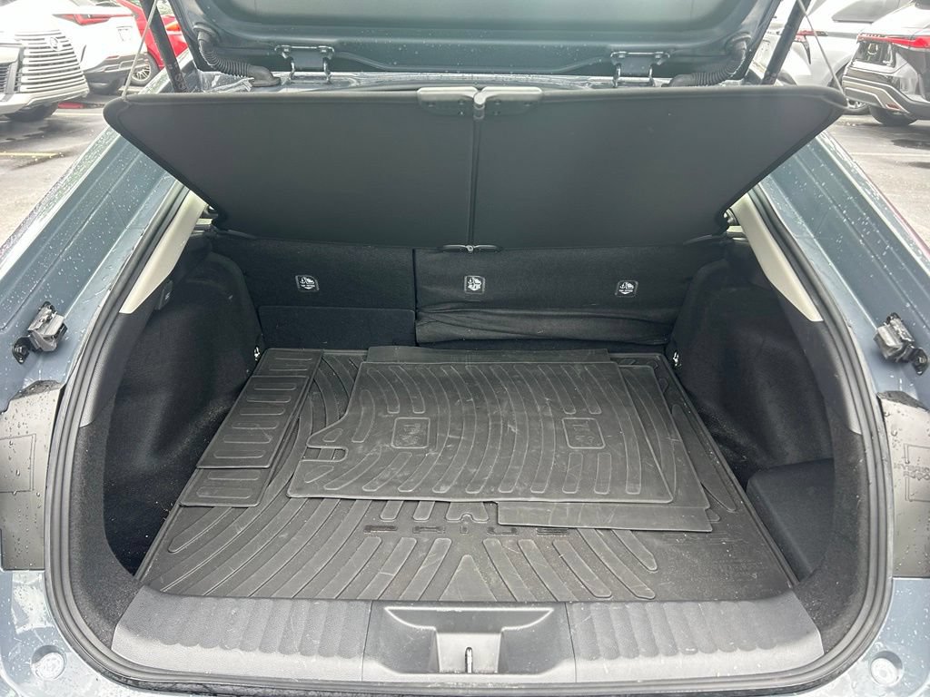 Used 2023 Toyota Prius Prime FWD image 16