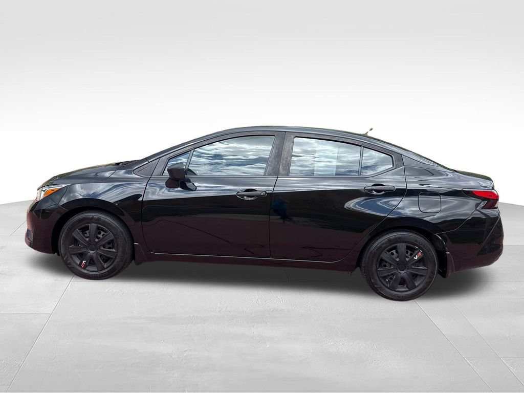 Used 2024 Nissan Versa S w/ Trunk Package FWD image 10