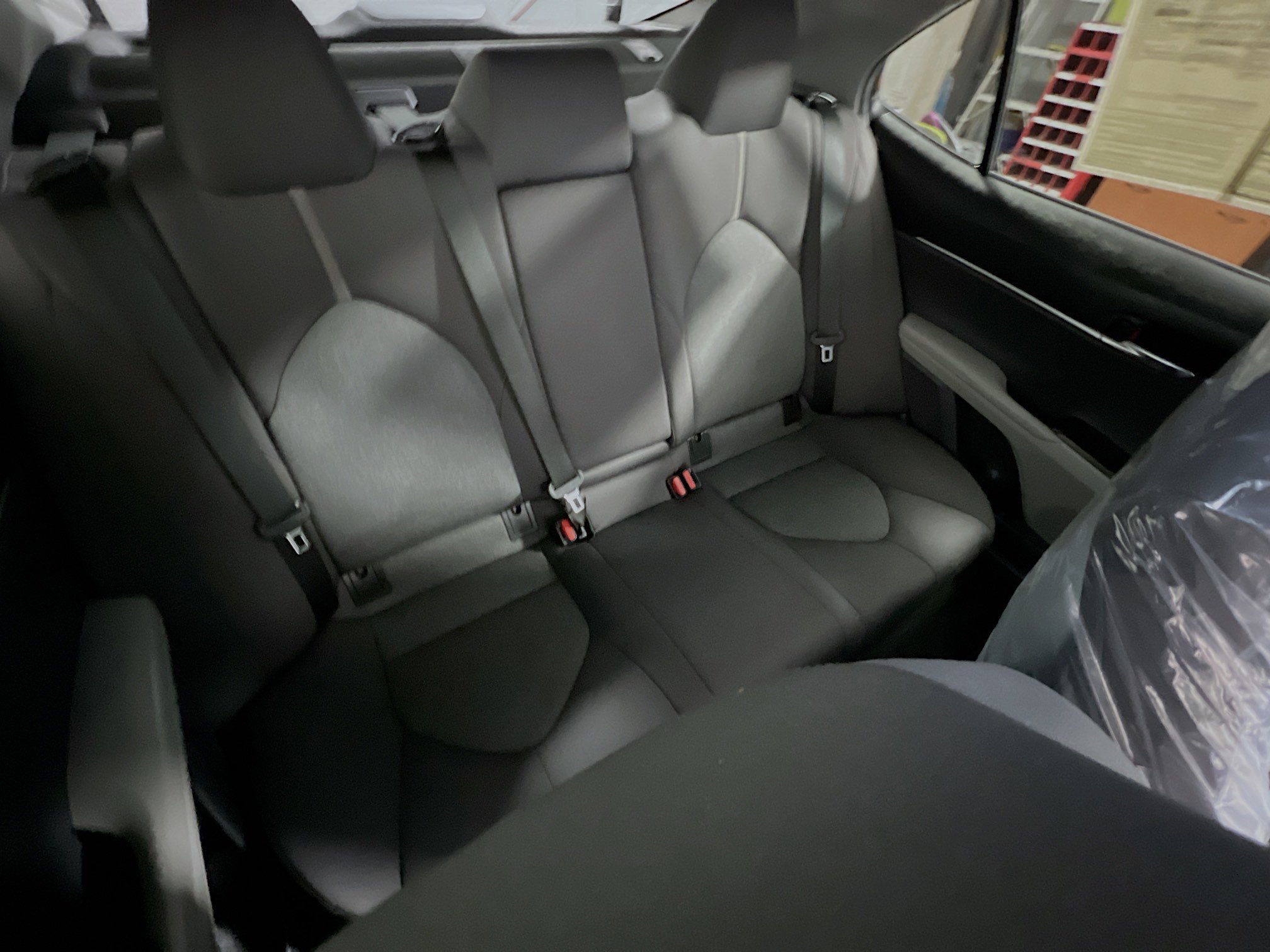 Used 2022 Toyota Camry LE FWD image 33