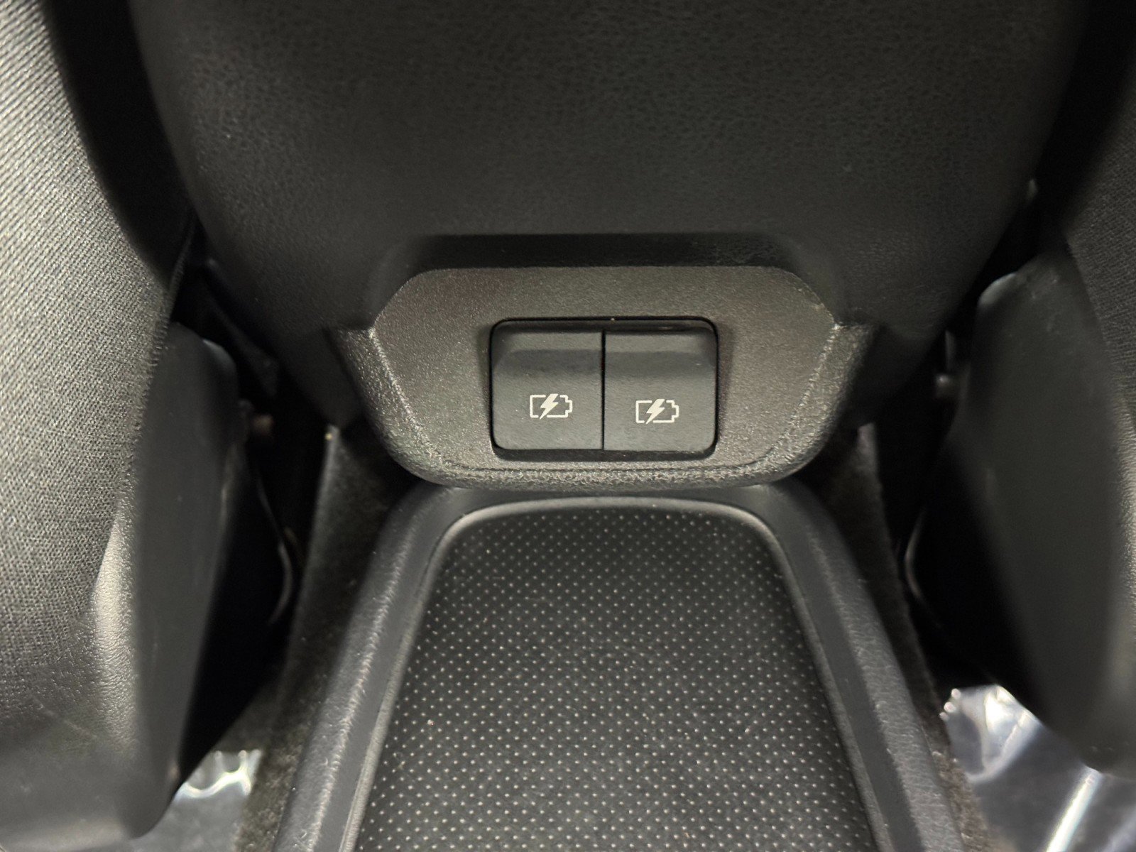 Used 2025 Nissan Leaf SV Plus image 29